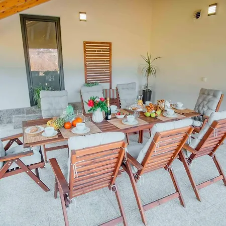 Casa Letras - * 蓬蒂-达巴尔卡